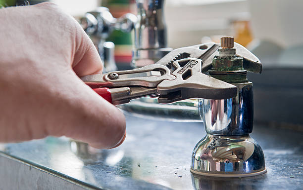 Best Water damage restoration process  in Thompsonville, CT